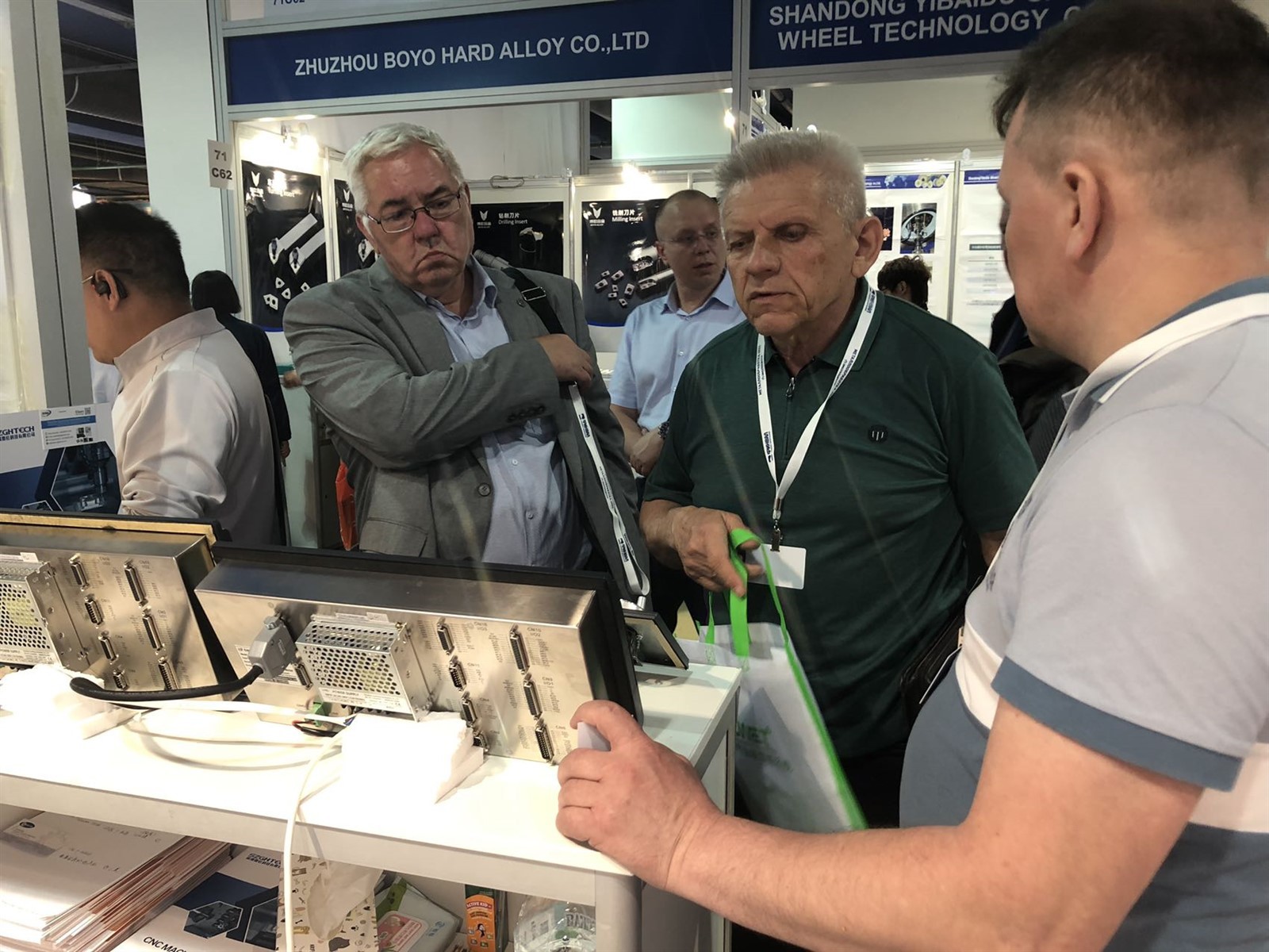 a1cca75f5f3e73f94863c03c3341861 a1cca75f5f3e73f94863c03c3341861